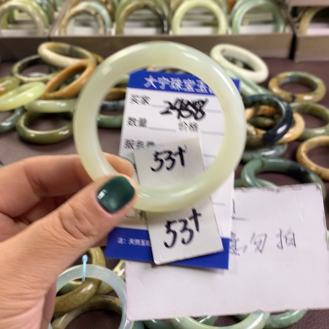 蛇纹石玉未镶嵌手镯2458