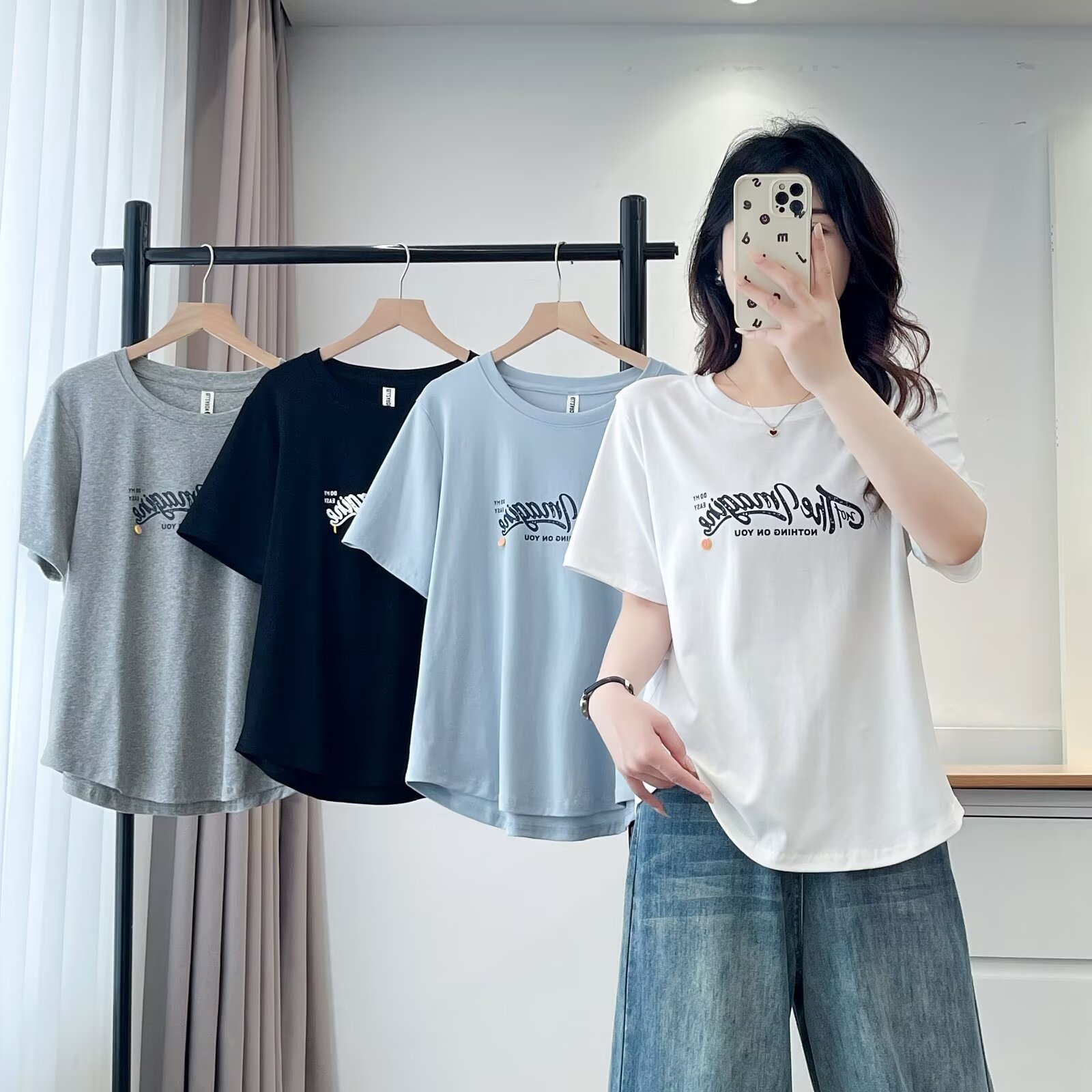 大码女装字母印花短袖T恤夏季胖mm200斤薄款遮肉显瘦正肩小衫上衣