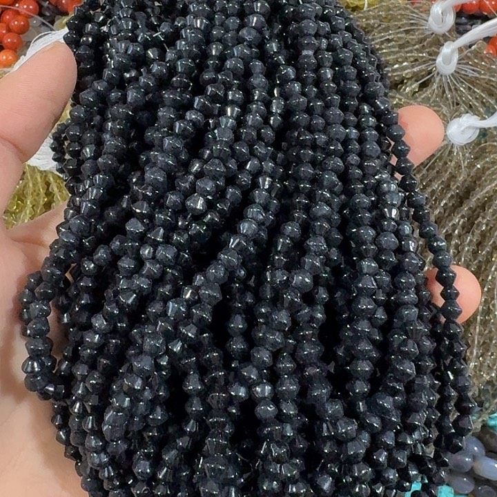 玛瑙/玉髓合金珠宝半成品45条4mm尖黑色