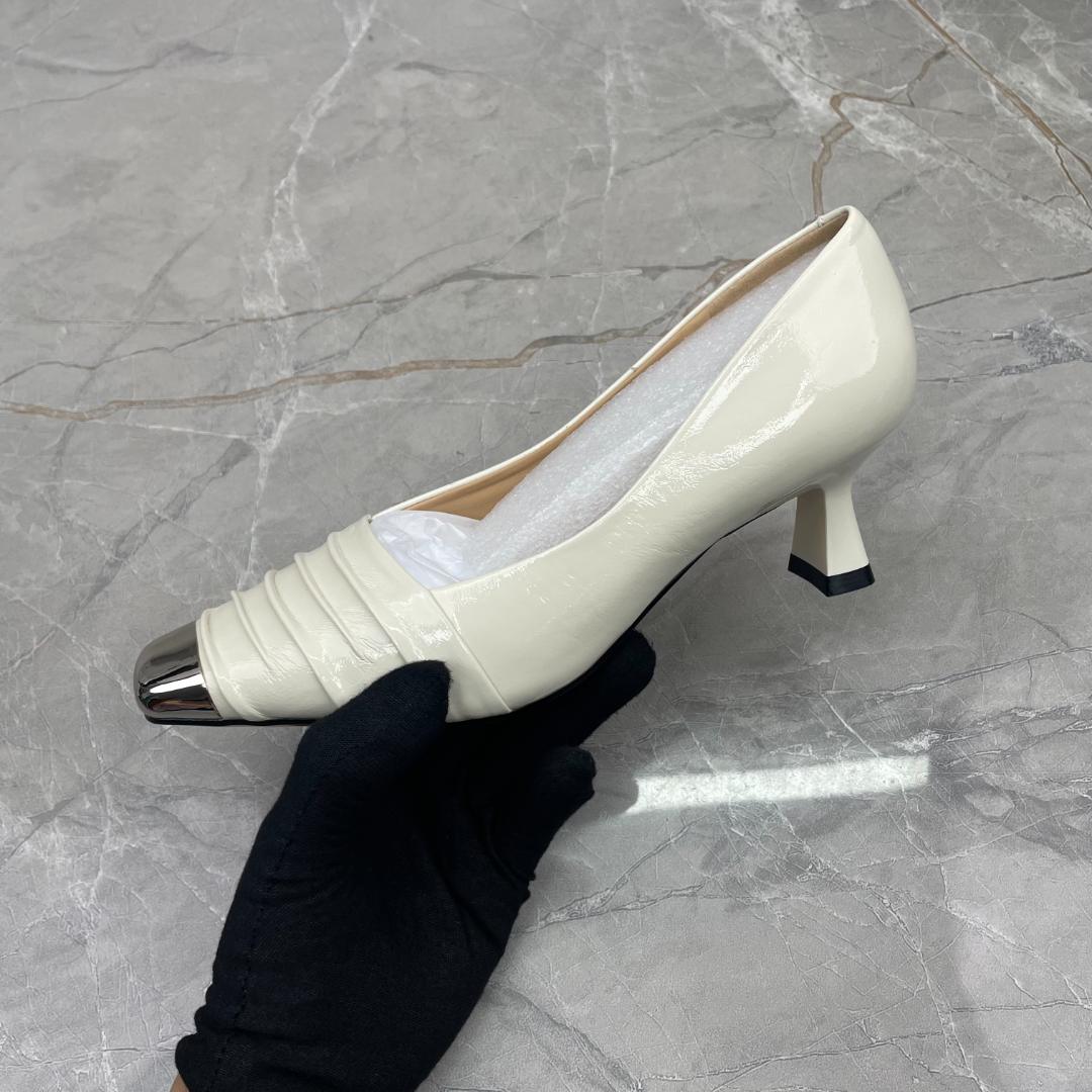 单鞋（牛皮）Y655(孤品)f区37码