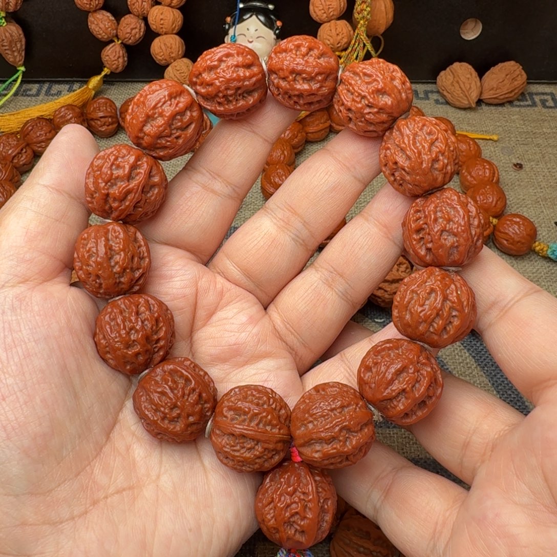 文玩核桃手串珊瑚纹手持21