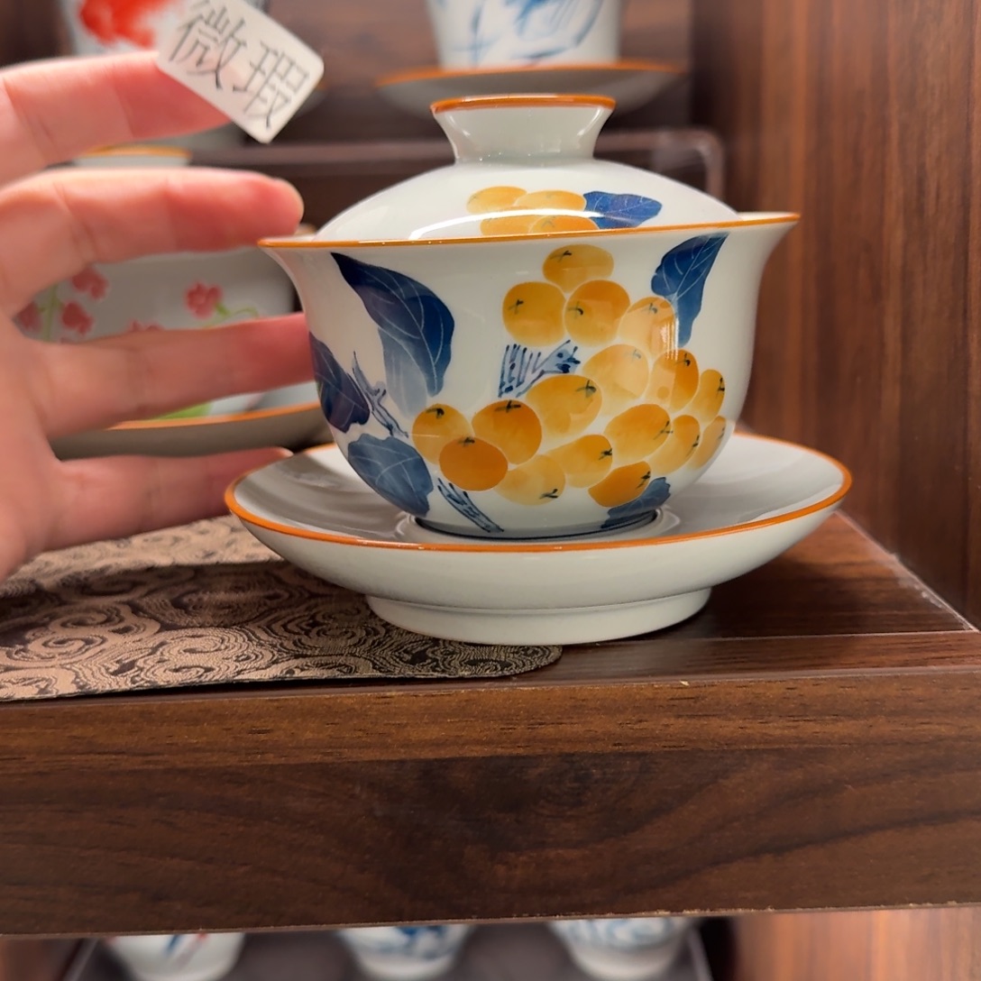 釉下手绘茶具微瑕