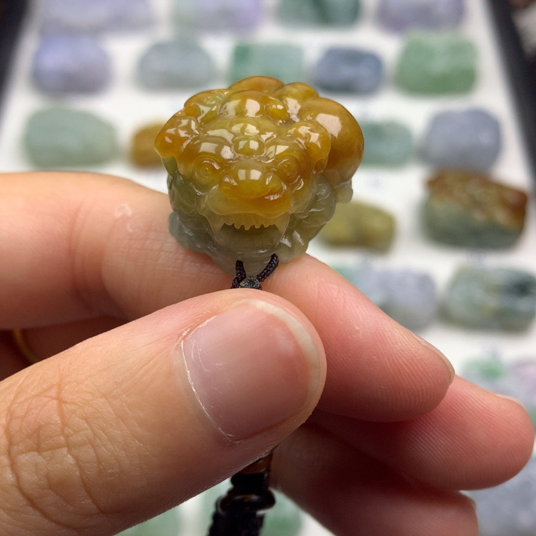 翡翠未镶嵌吊坠(不含链)貔貅