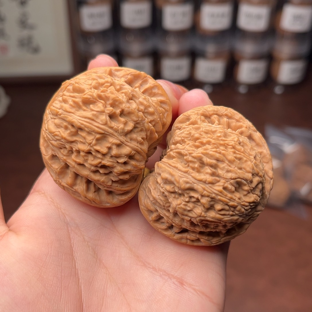 吊坠文玩核桃绣球45