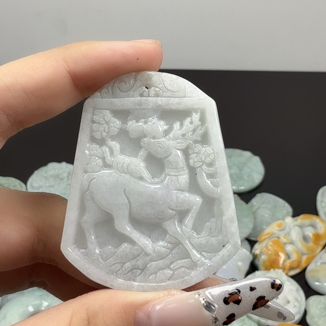 翡翠未镶嵌耳饰翡翠