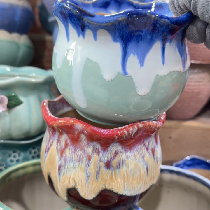 凑9块包邮，有孔，陶瓷花盆