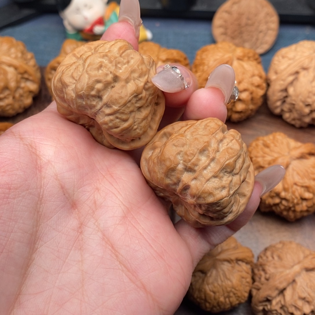 文玩核桃把件全品延庆蛙蛙38