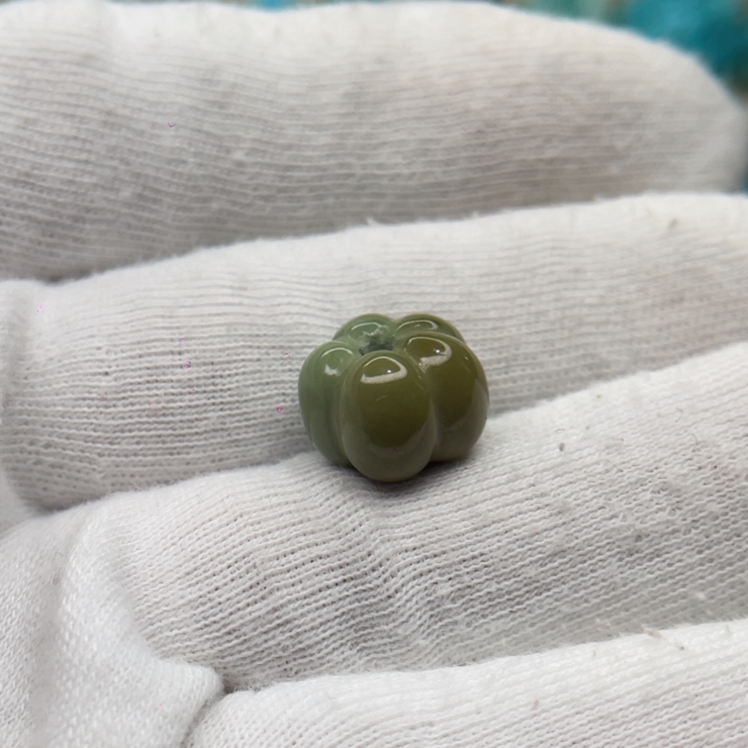 绿松石未镶嵌颈饰卡12.6-9