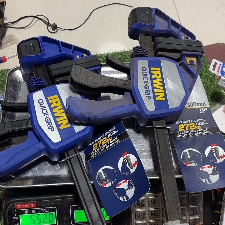 欧文成色一般重型夹子两个