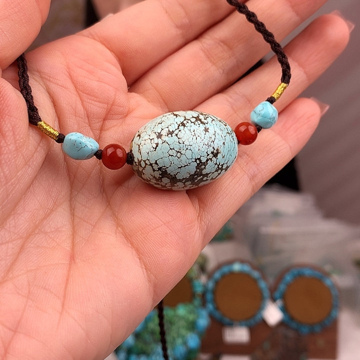 绿松石未镶嵌原矿