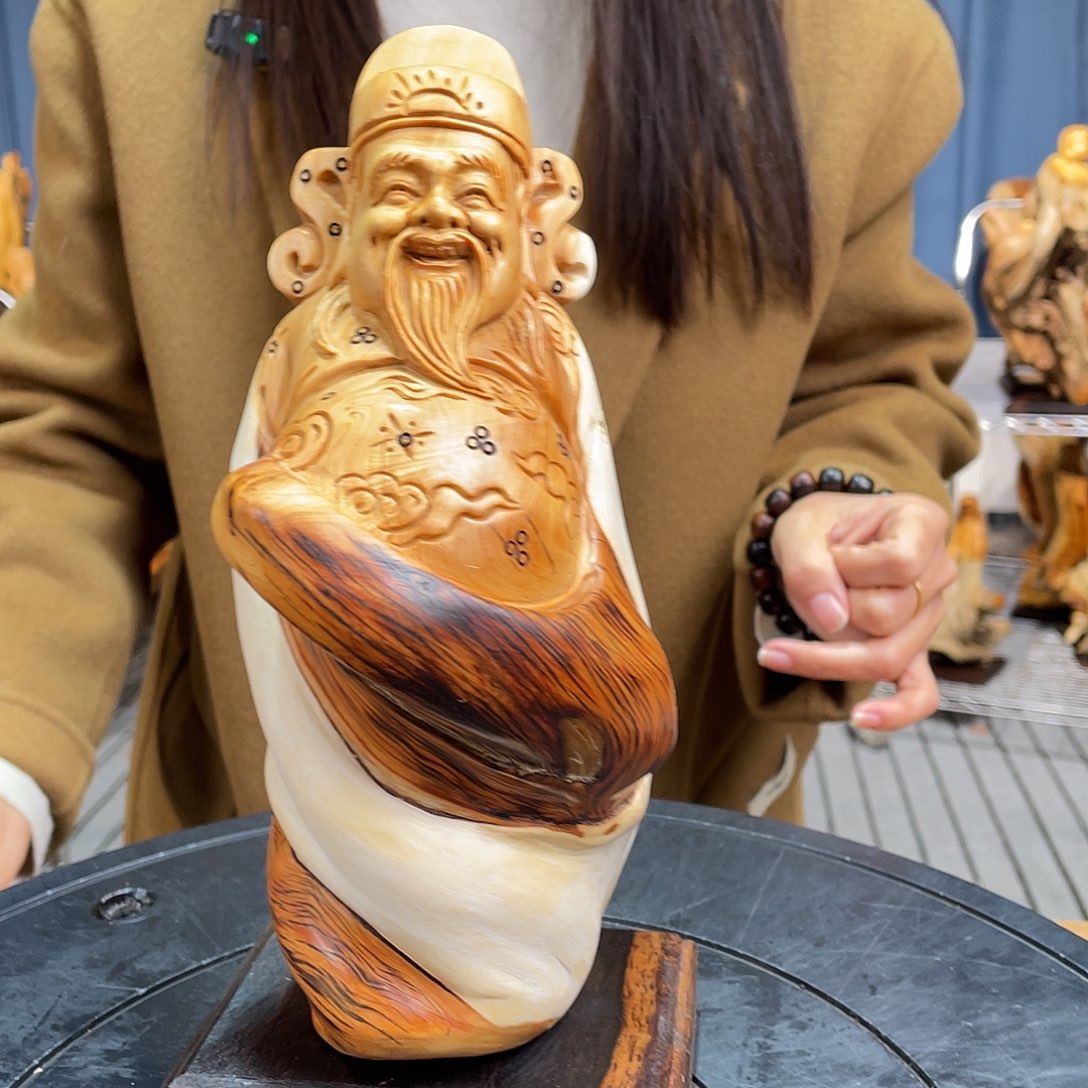 柏木（崖柏）随型艺术根雕