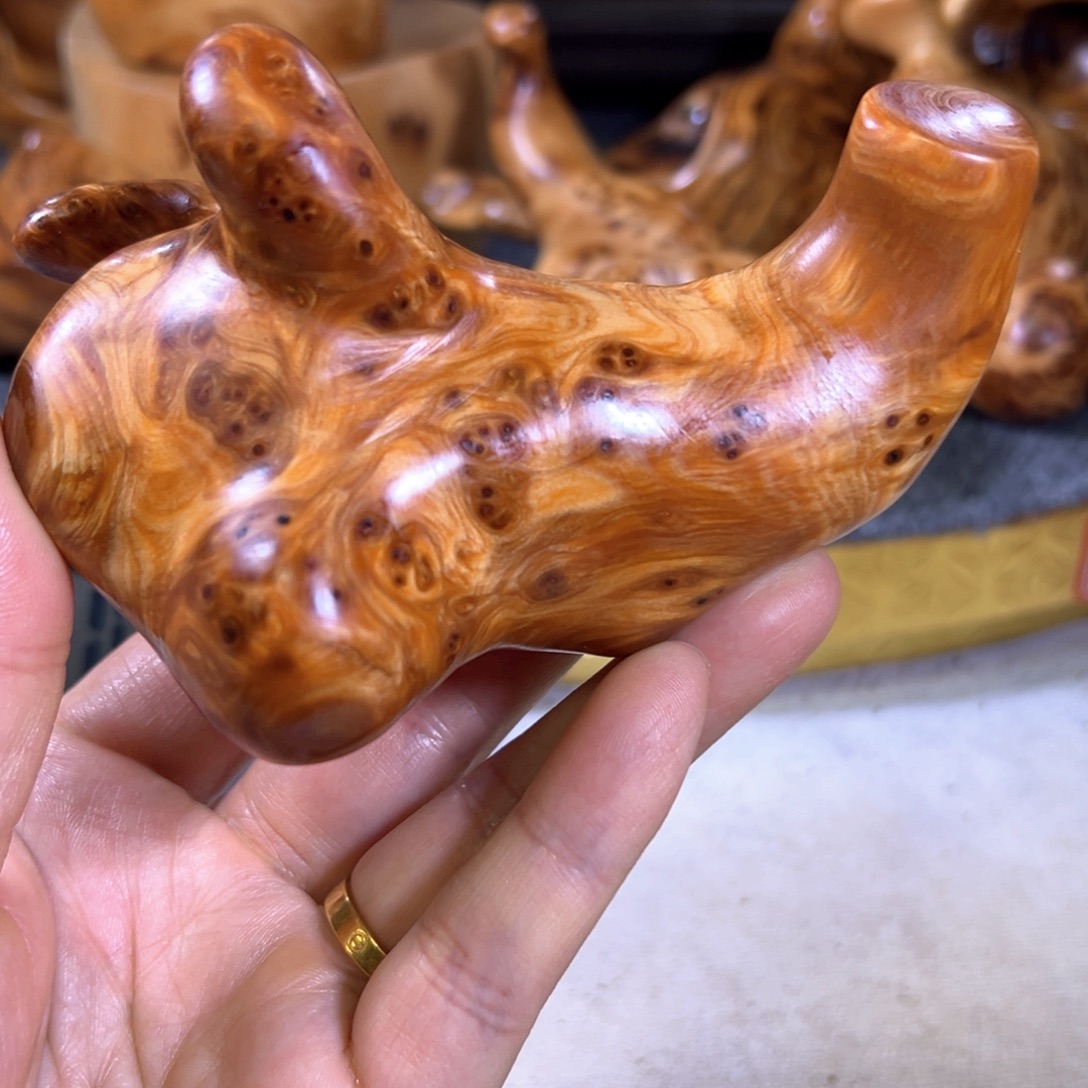 W***.柏木随行摆件手把件