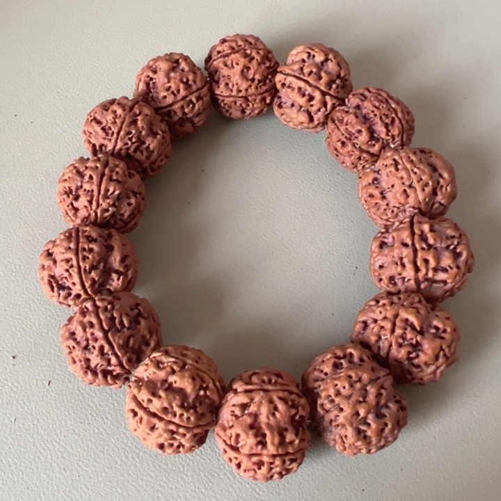 金刚菩提手串A02五瓣24蜂王