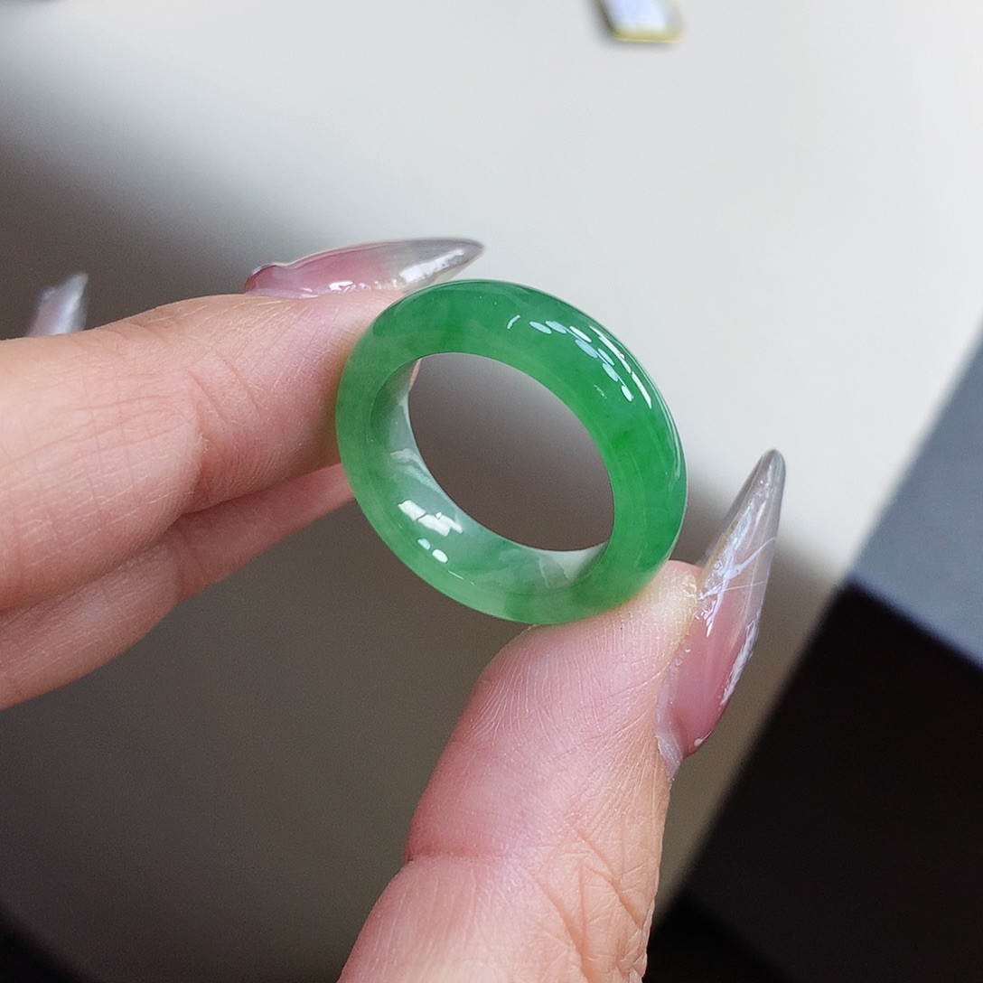 翡翠戒指未镶嵌18号