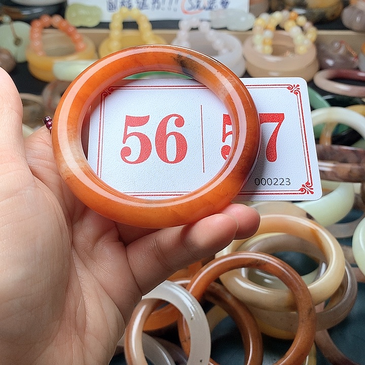 石英质玉（黄龙玉）未镶嵌手镯