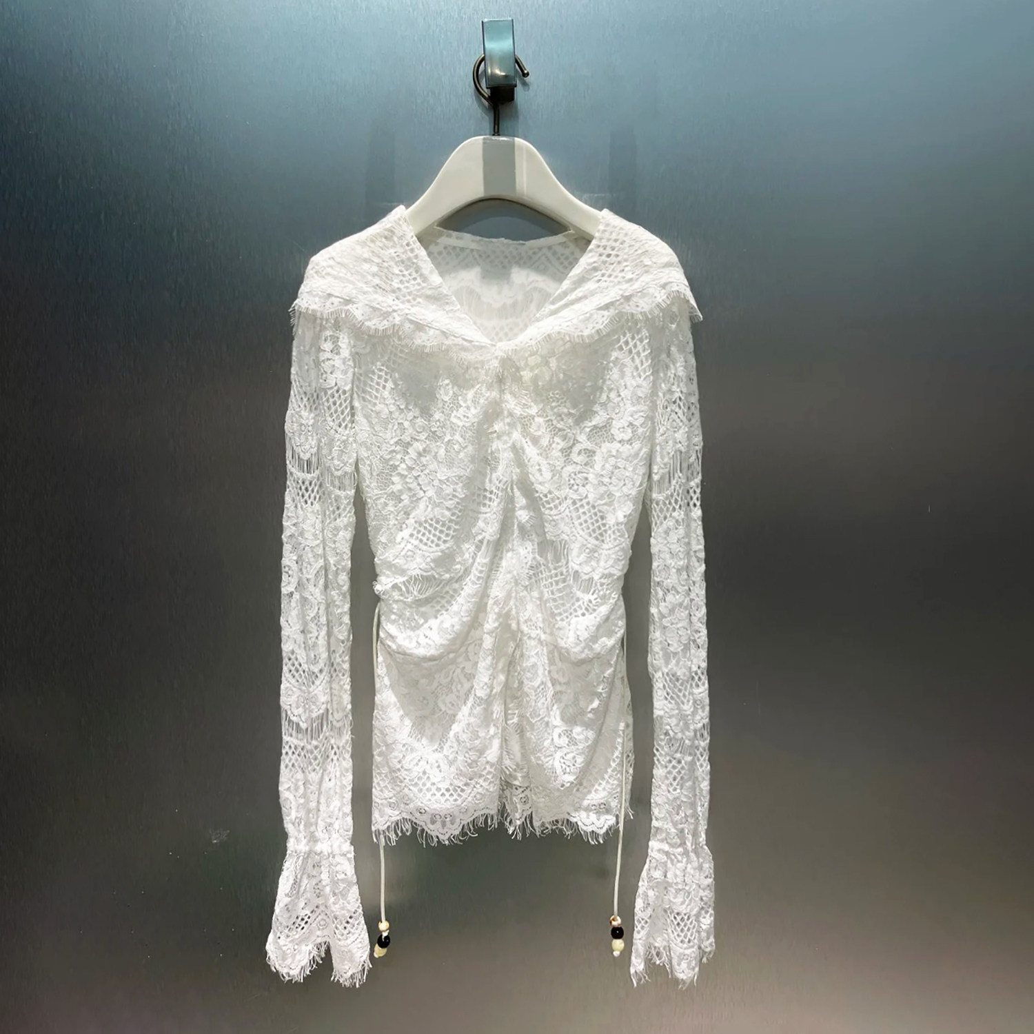 设计感小众时尚气质连帽重工蕾丝衫LA15542