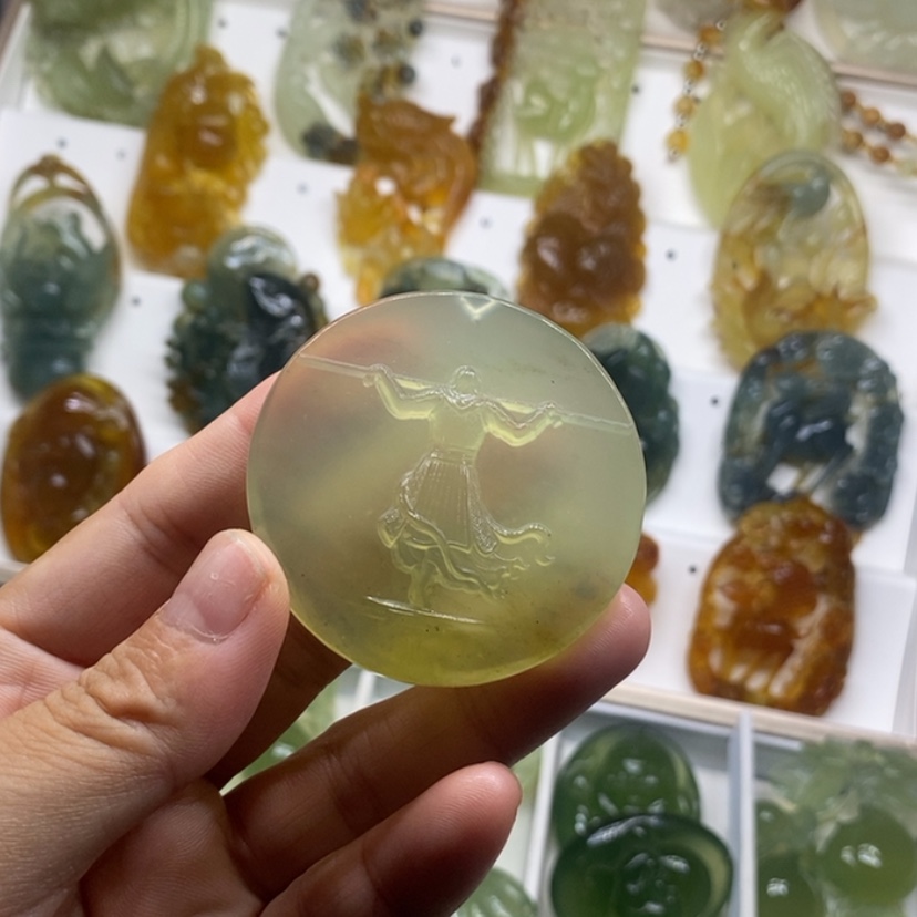 【闪购商品】未镶嵌蛇纹石玉颈饰