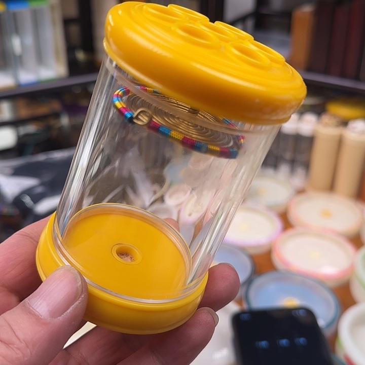 杜***哥我也是一个人在外面吃的啊