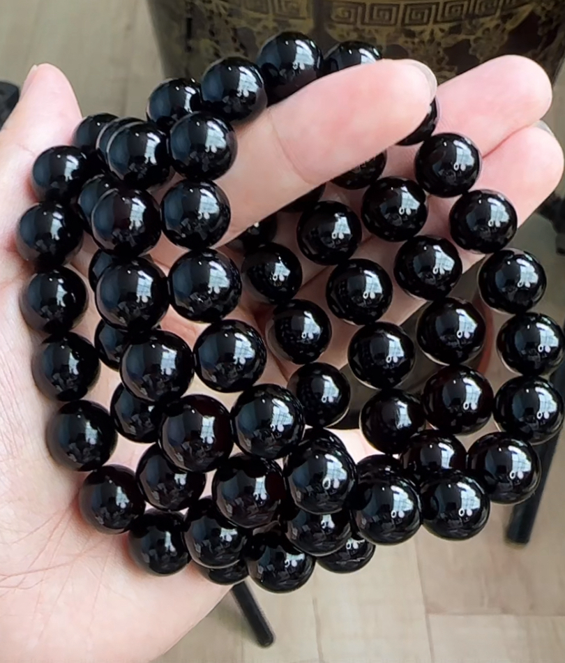 【齐福珠宝】11mm缅甸曼德勒特级满色翳珀单圈（多样性发其一)