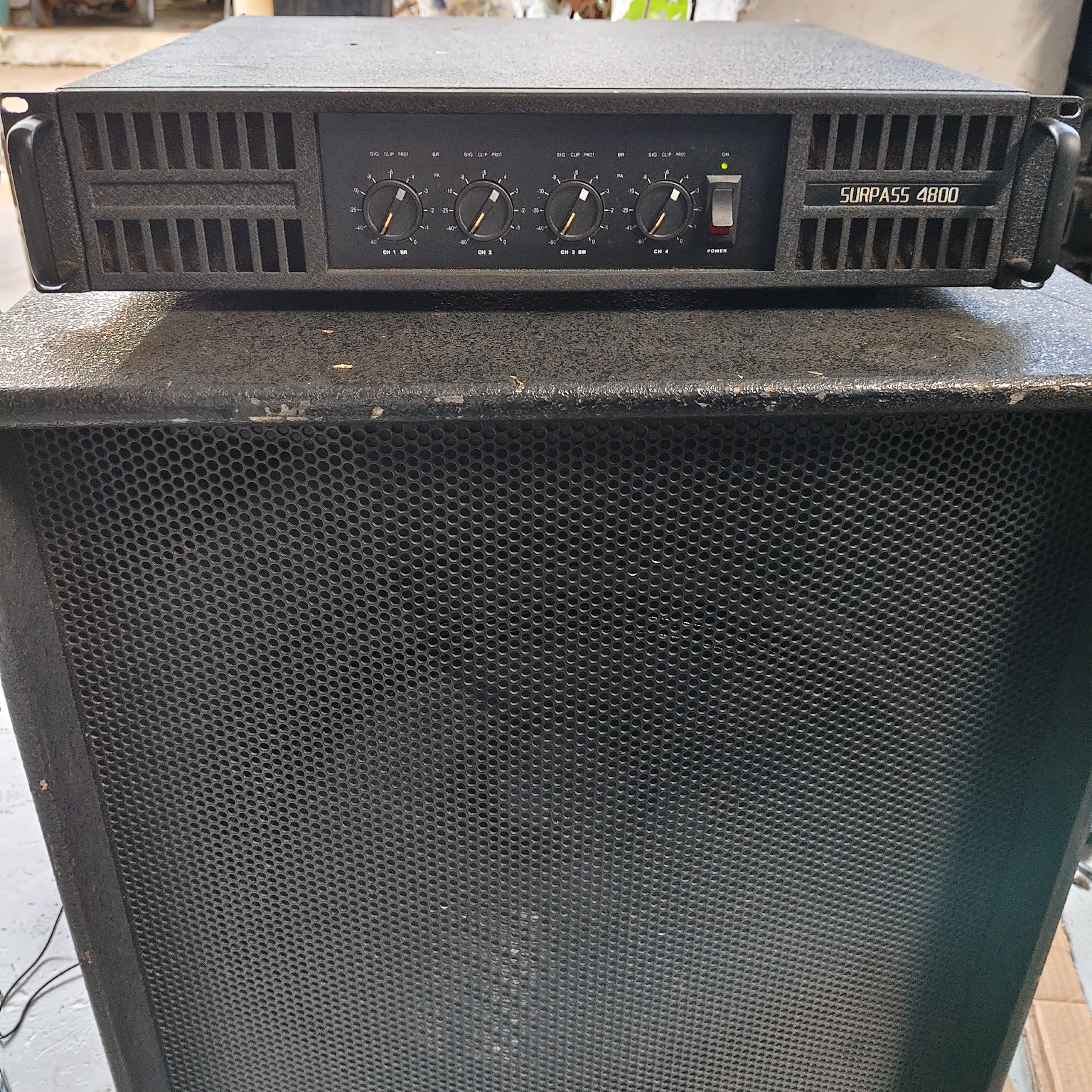 不包邮 SURPA55型号4800功放一台4通道