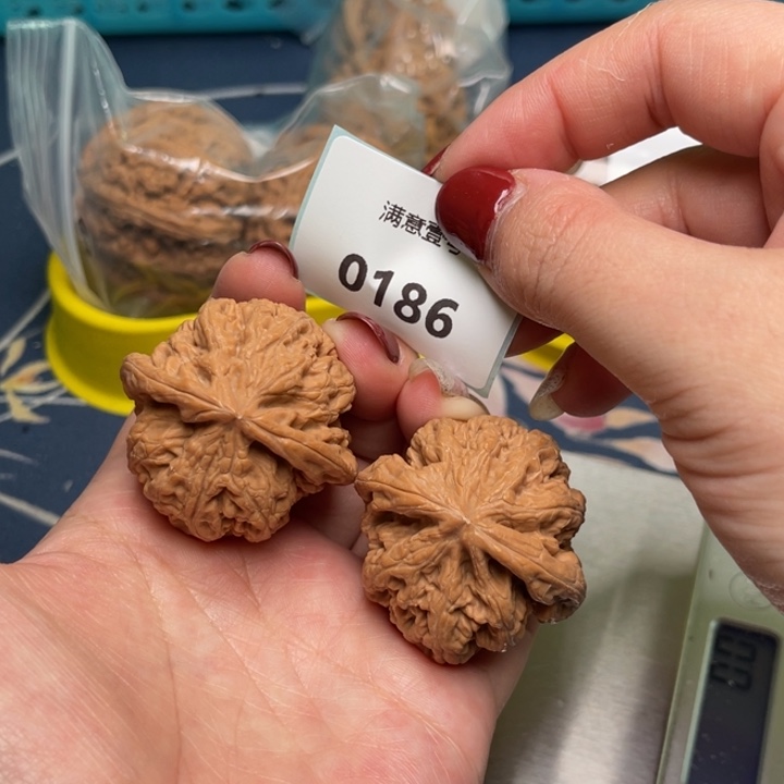 文玩核桃把件粗筋40