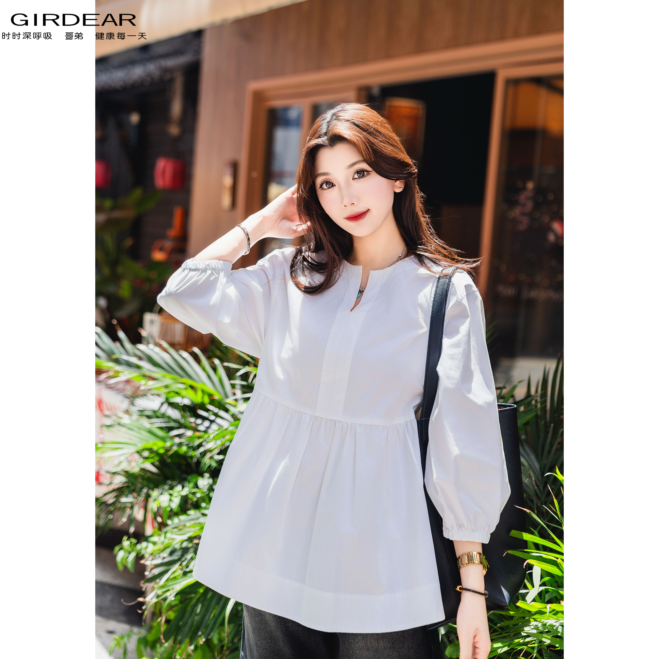 GIRDEAR/哥弟学院风质感纯棉舒适百搭V领灯笼袖衬衣衬衫女1300861