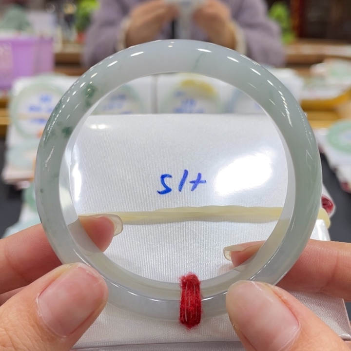 翡翠未镶嵌手镯翡翠