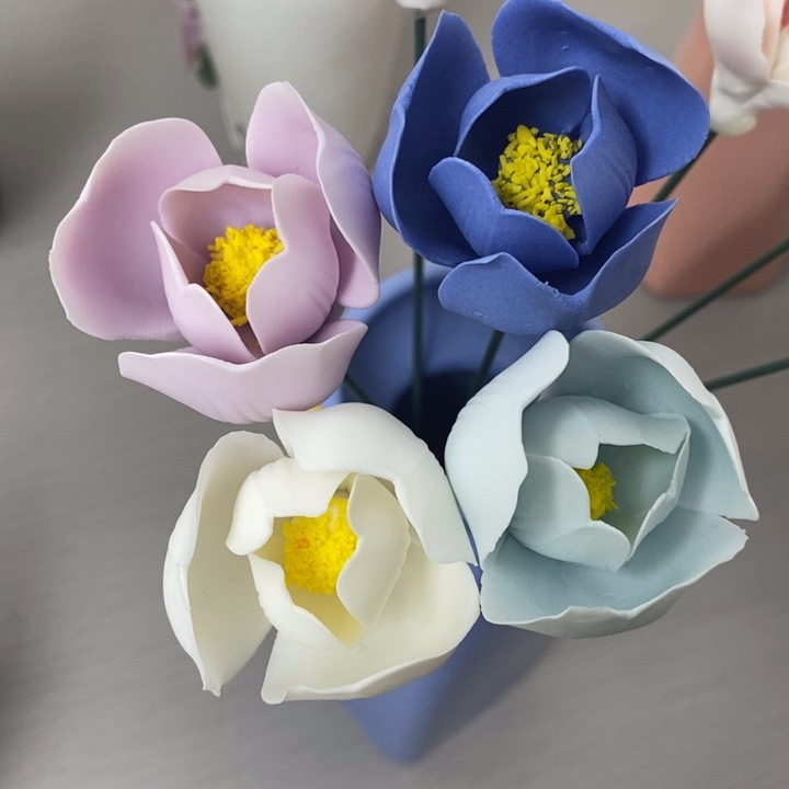 陶瓷陶瓷材料郁金香
