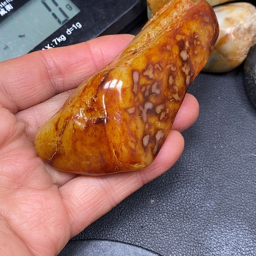 和田玉未镶嵌珠宝奇石