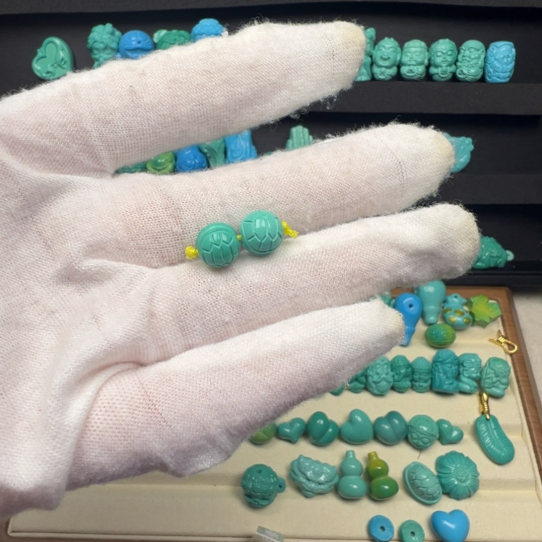 高瓷绿富甲卡八一对