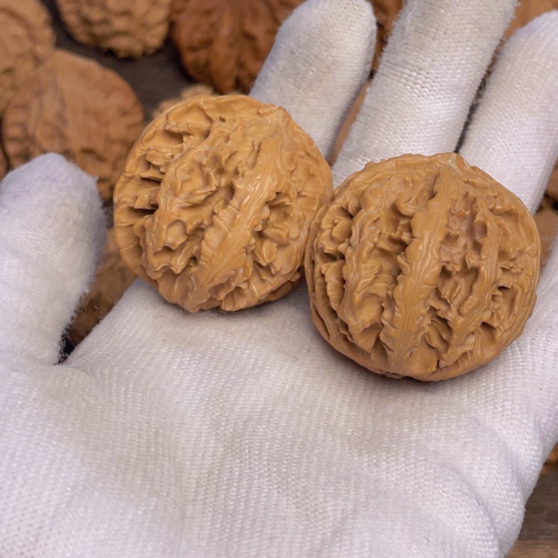 文玩核桃吊坠3 秦岭灯笼野生小众