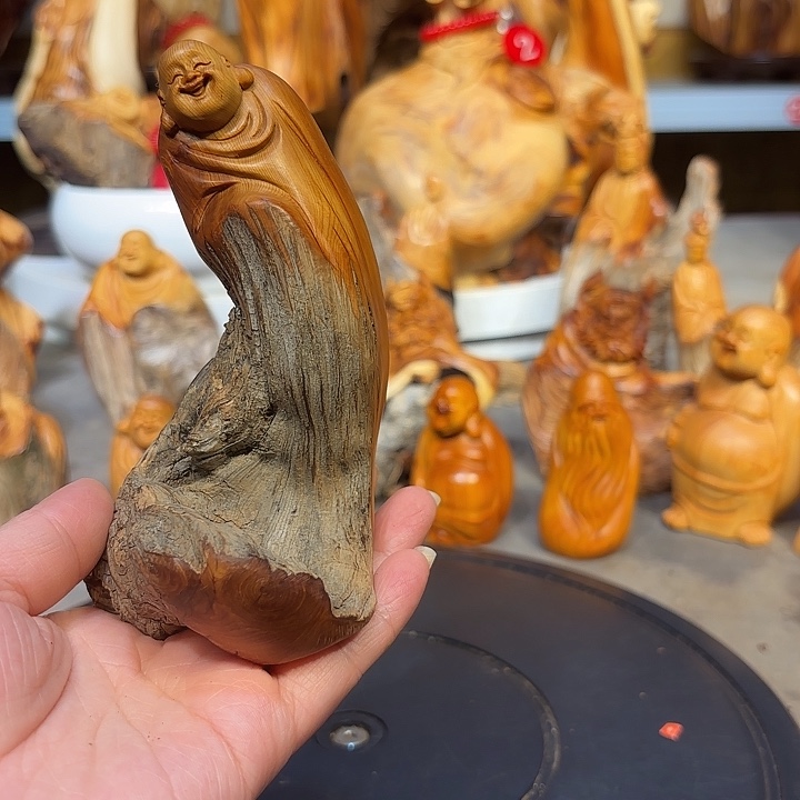 柏木太行崖柏弥勒佛