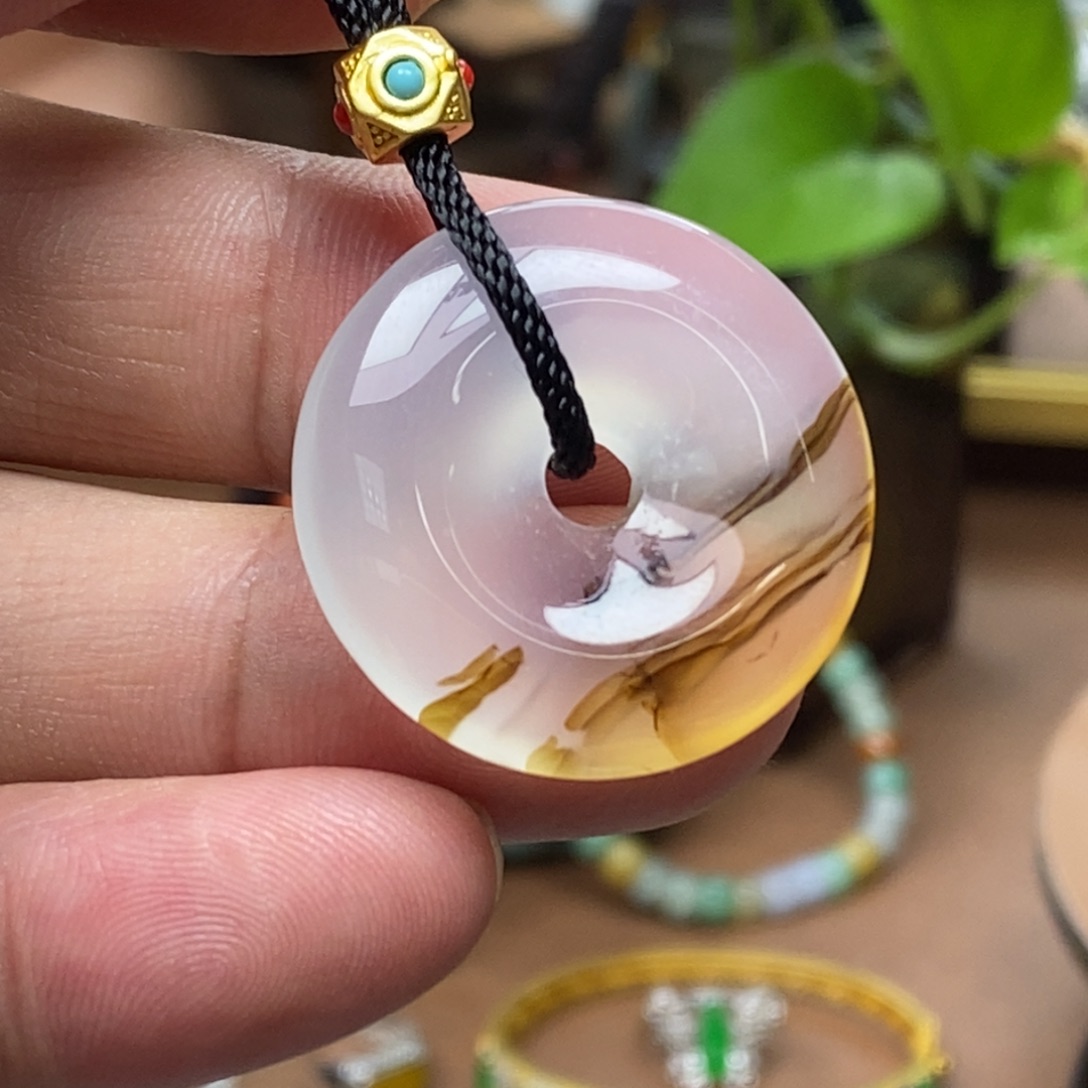 玛瑙/玉髓颈饰合金平安扣