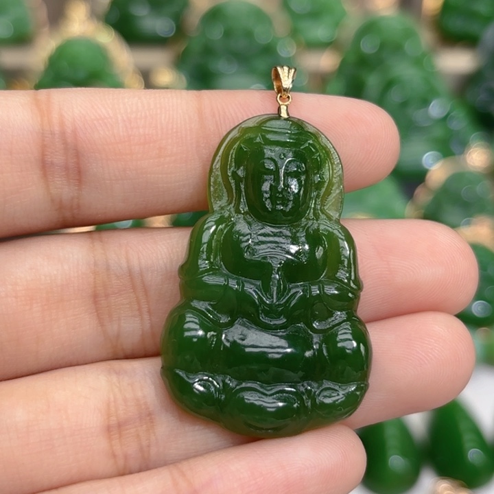 和田玉（碧玉）18K金镶嵌颈饰