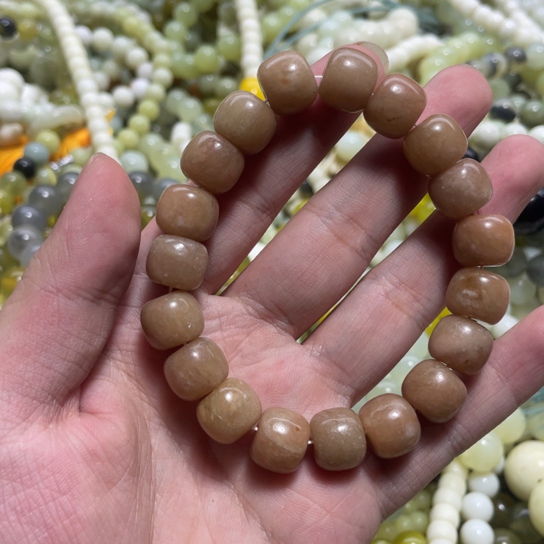 蛇纹石玉未镶嵌手链