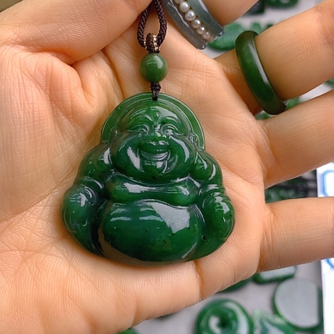 未镶嵌和田玉挂件小*芹大佛