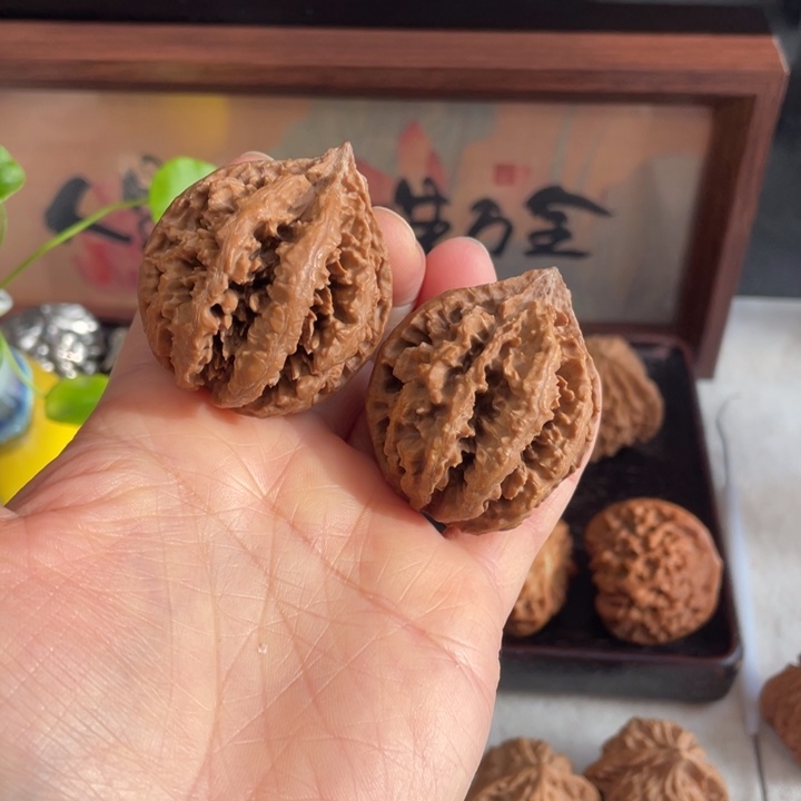 核桃秦岭山脉文玩