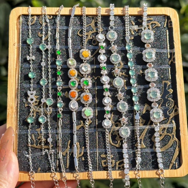 天然A货翡翠手链无优化带证书支持复检确认收货返运费带证书