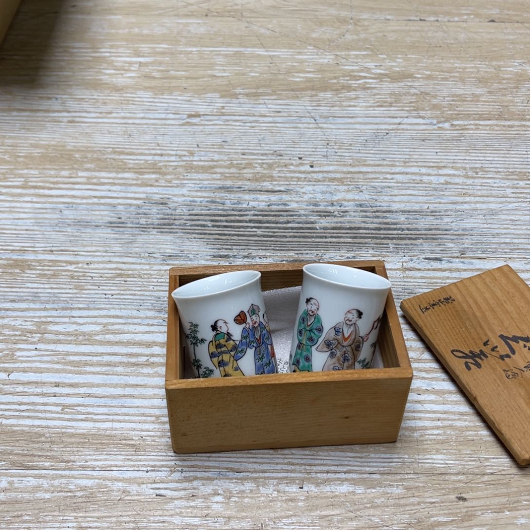 瓷片C**o密密麻麻地排列在