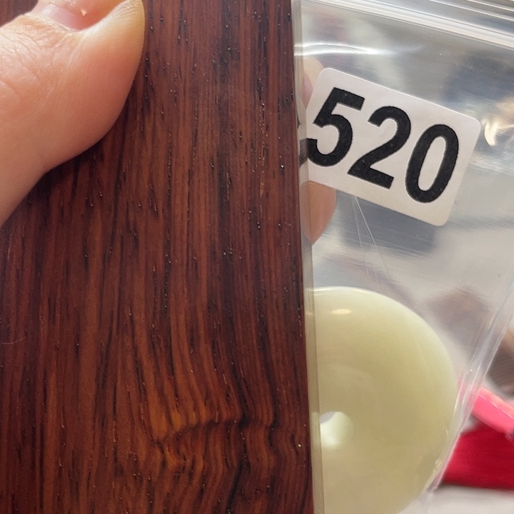 微凹黄檀（南美大红酸枝）张*