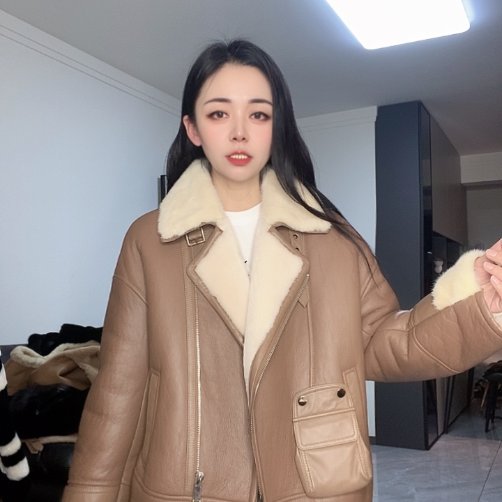 绵羊皮美丽奴皮毛一体XL140斤