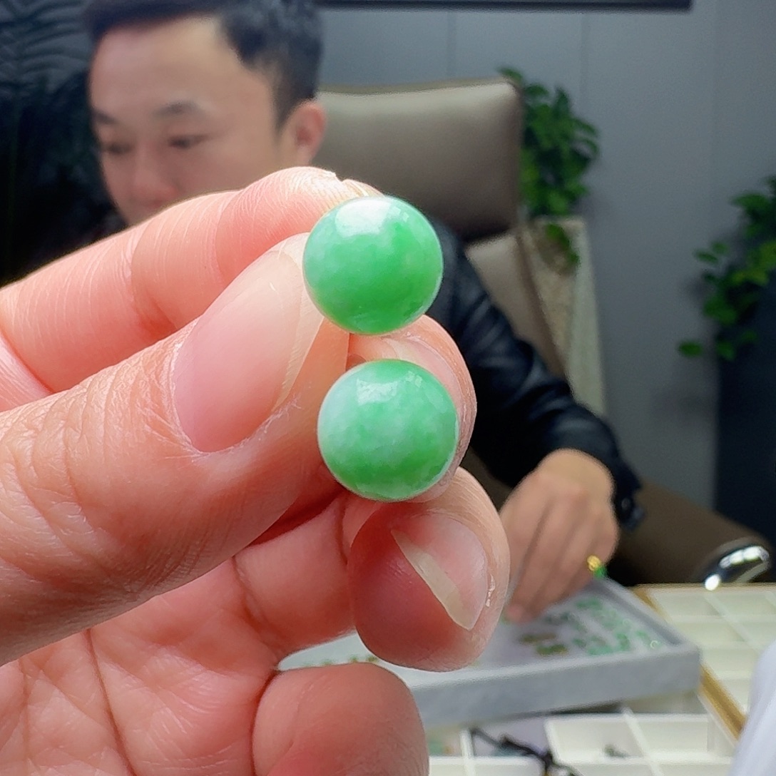 翡翠银S925镶嵌耳饰天然