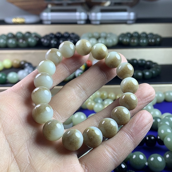 和田玉手串未镶嵌