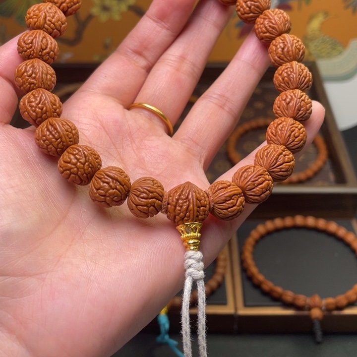 桃核吊坠龙纹涛哥龙纹涛哥