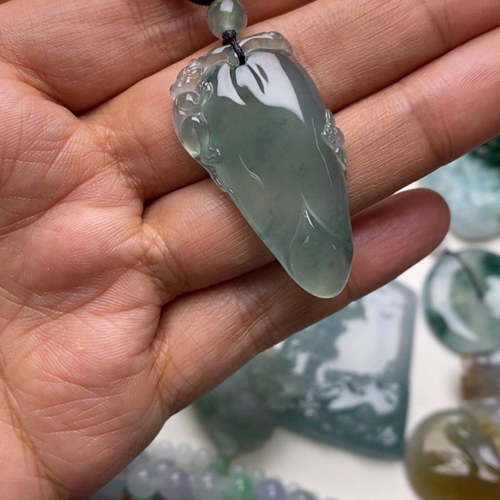 定制翡翠未镶嵌特价