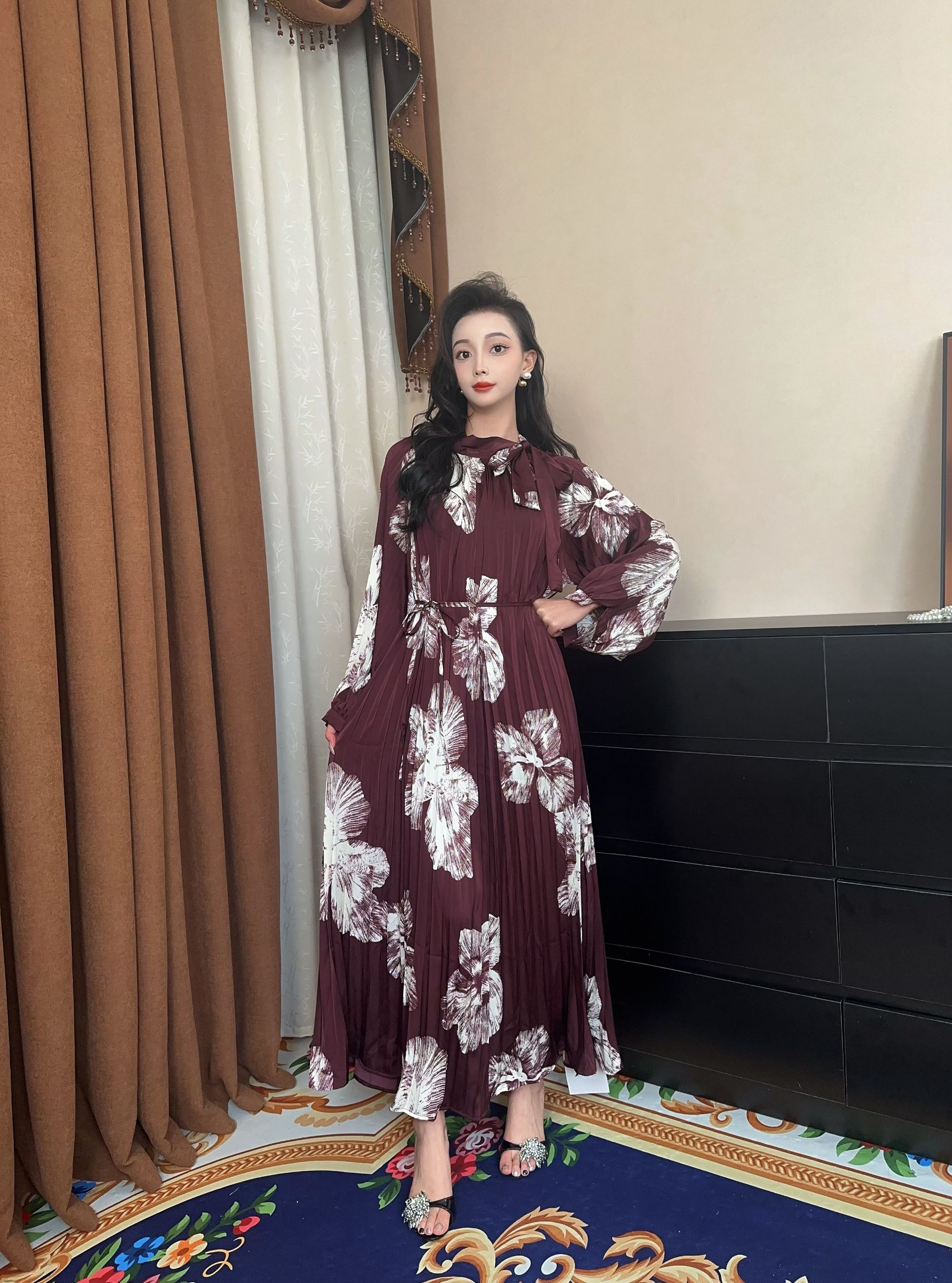 【君哥】迪拜风重工刺绣时尚洋气优雅手缝长袍015