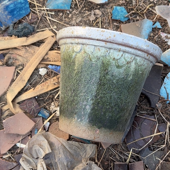 正品紫砂口15高17瑕疵。。。。。。。