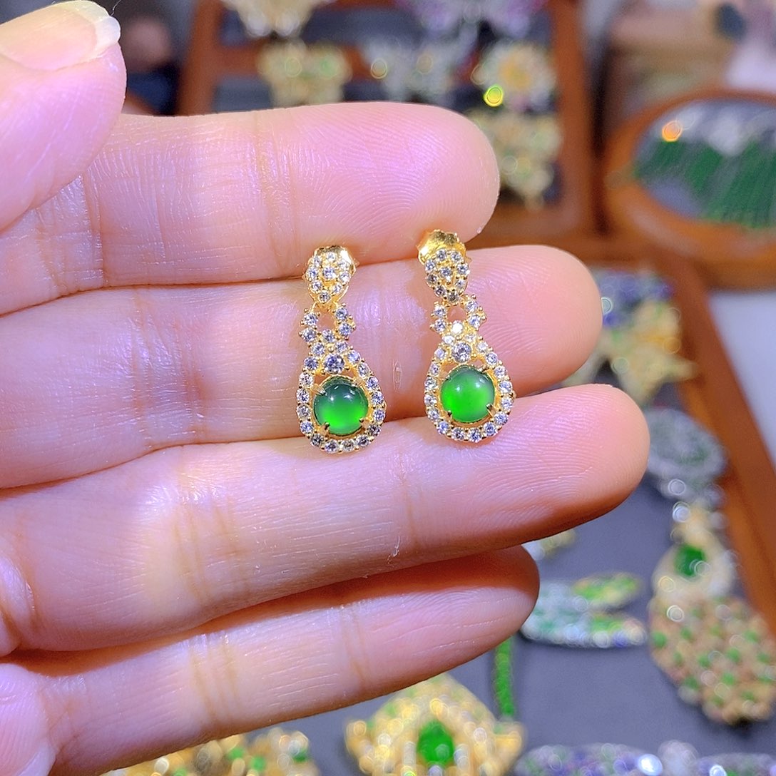 颈饰银S925镶嵌翡翠