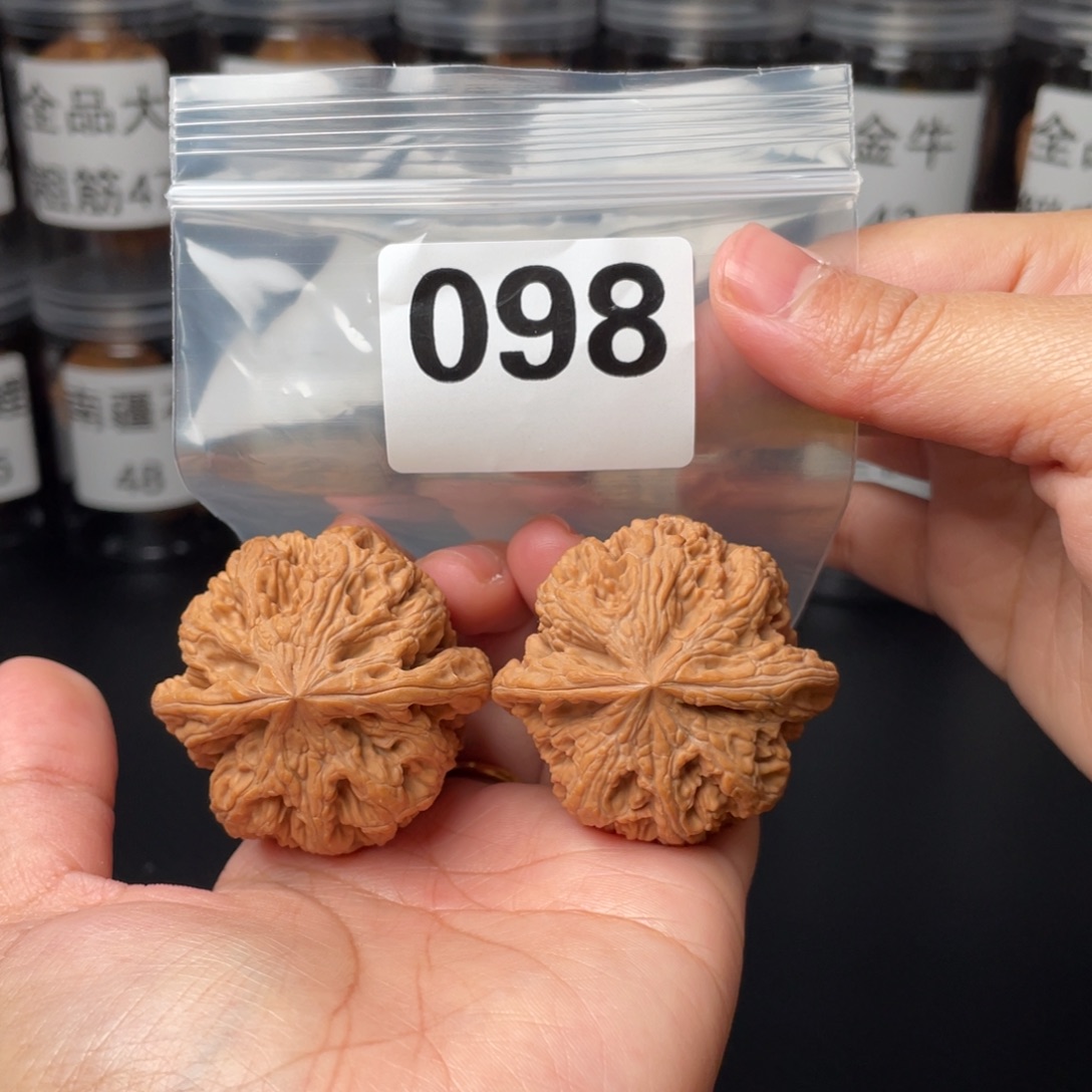 把件文玩核桃全品45粗筋