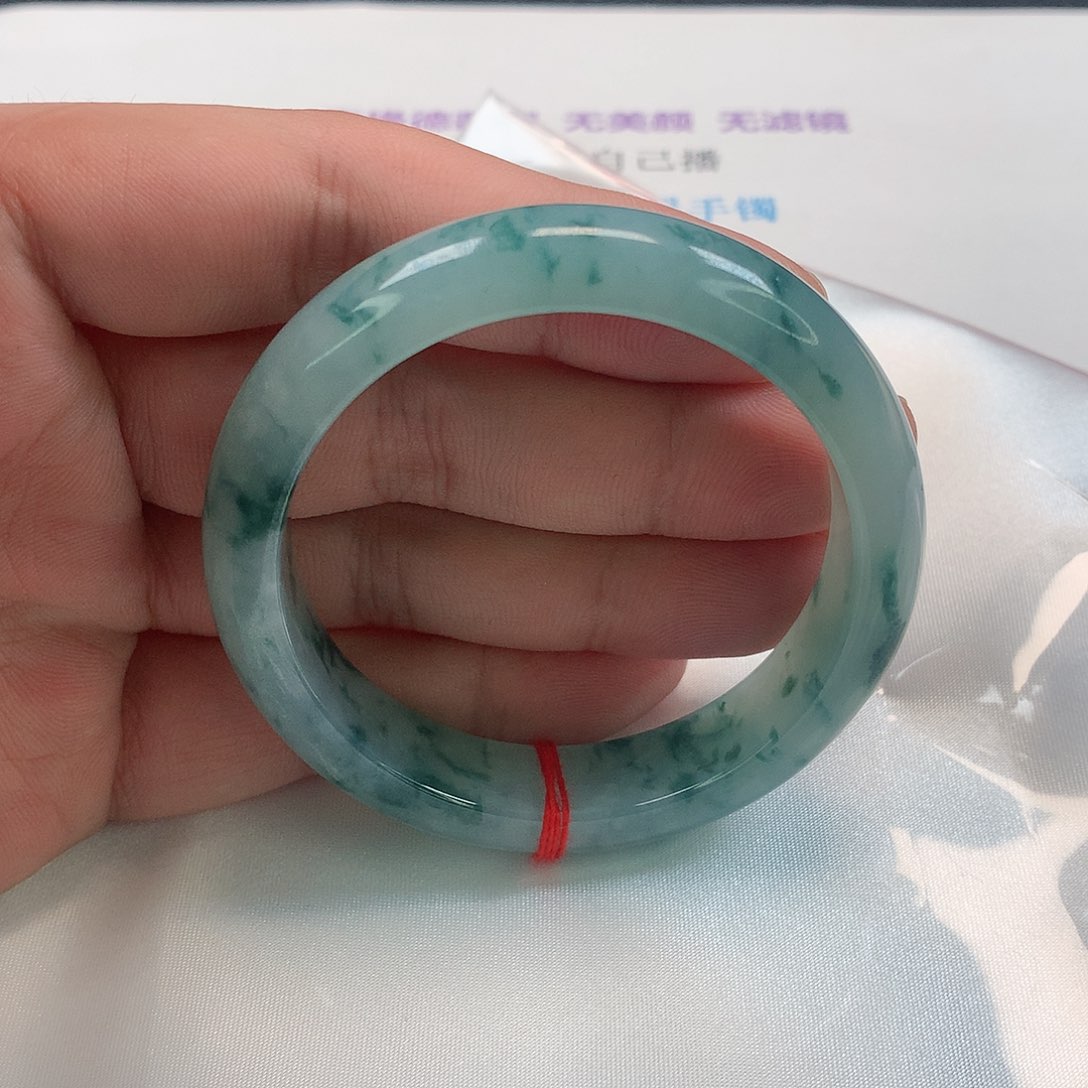 翡翠手镯未镶嵌265号